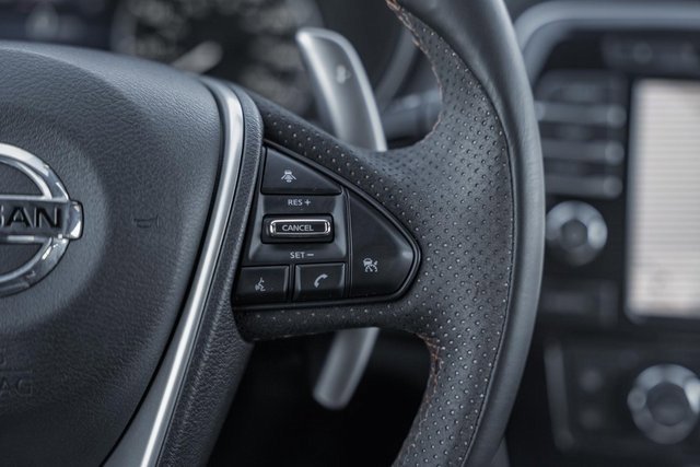 Used 2022 Nissan Maxima SR w/ Sport Mat Group image 28