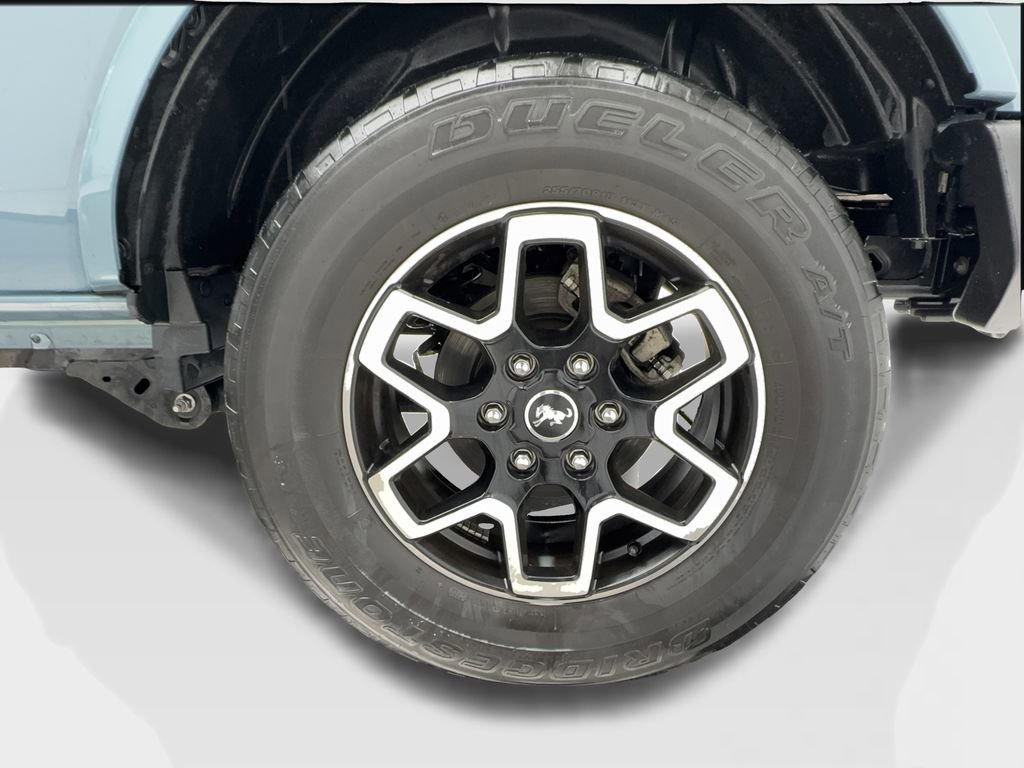 Used 2022 Ford Bronco Outer Banks AWD/4WD image 11