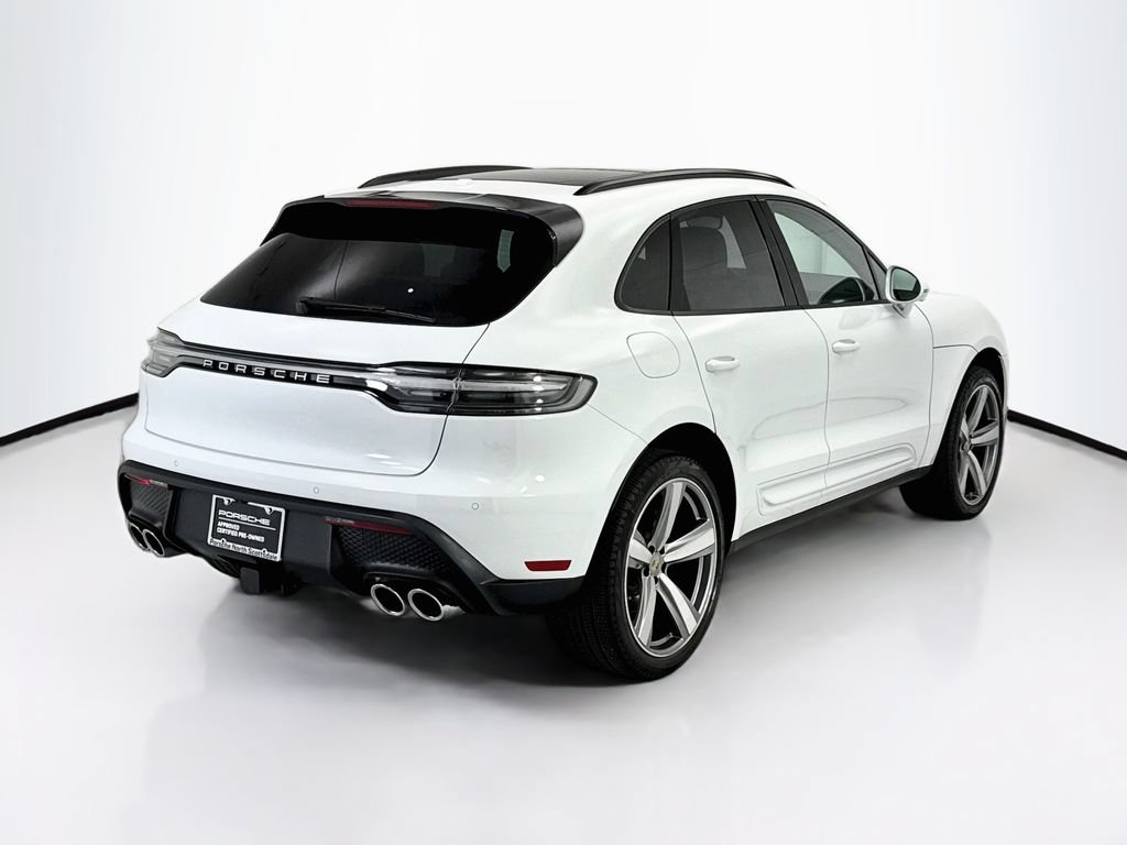 Certified 2025 Porsche Macan AWD/4WD image 7