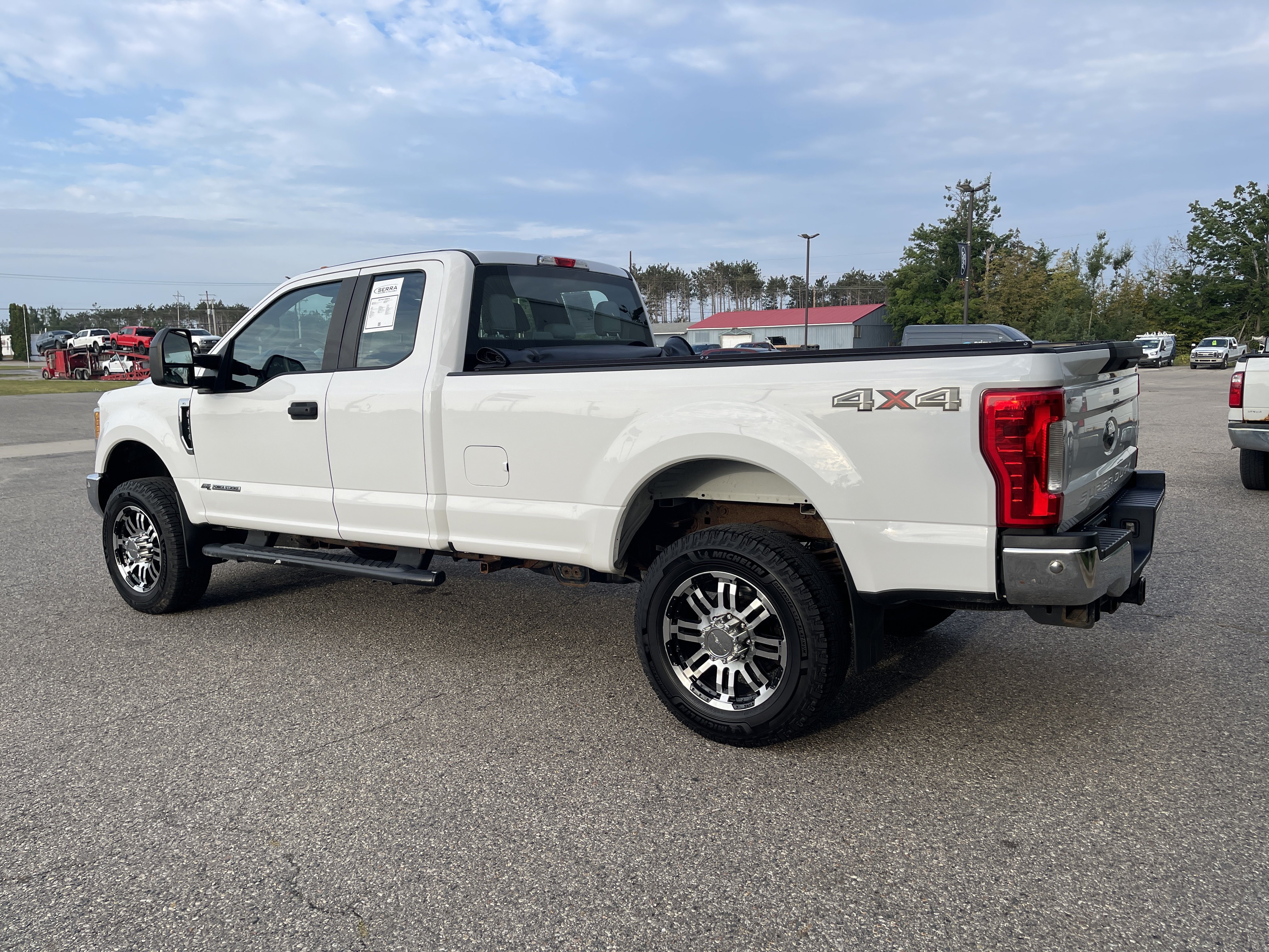 Used 2017 Ford F350 XL w/ XL Value Package AWD/4WD image 5