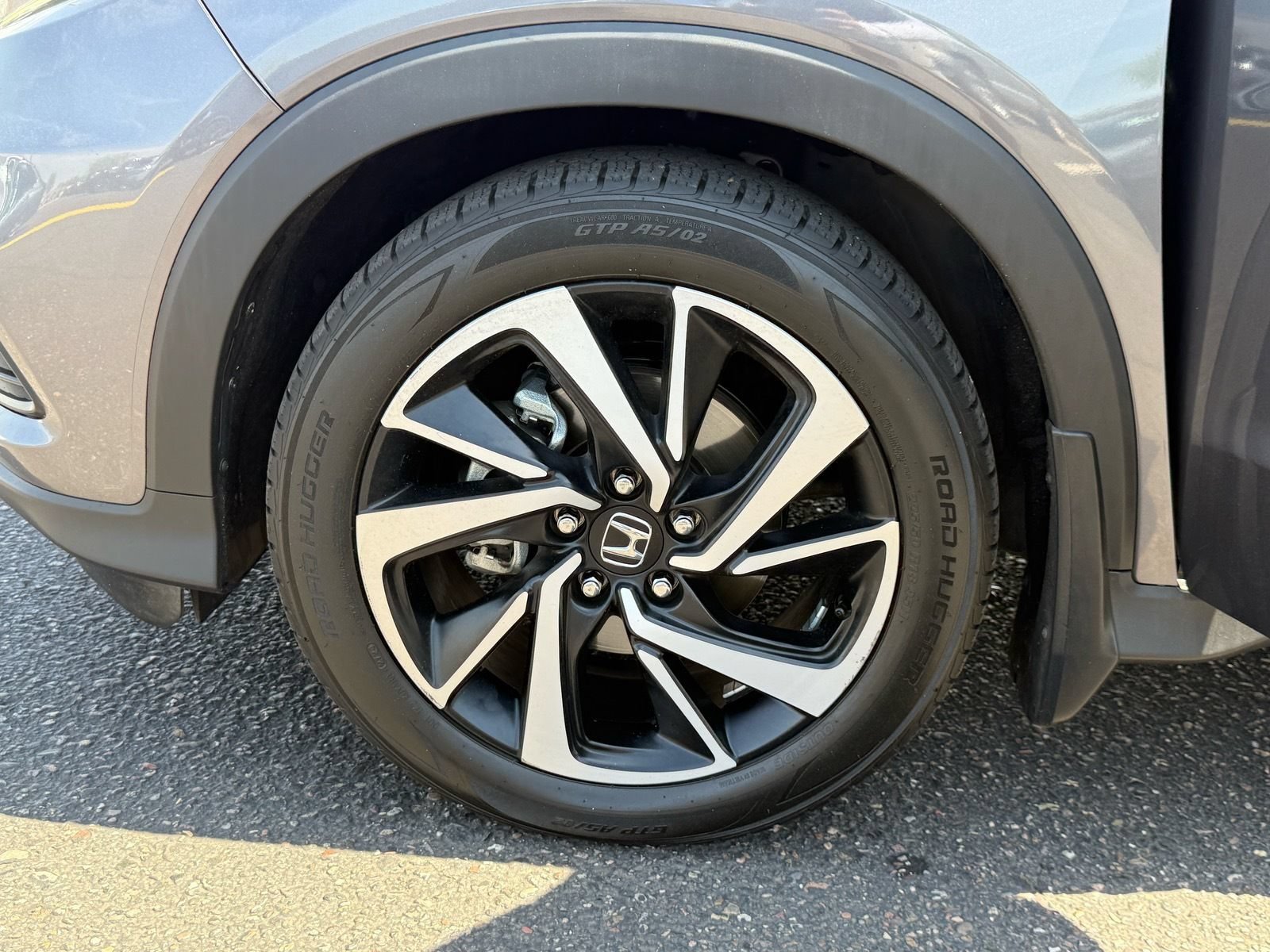 Used 2020 Honda HR-V EX image 11
