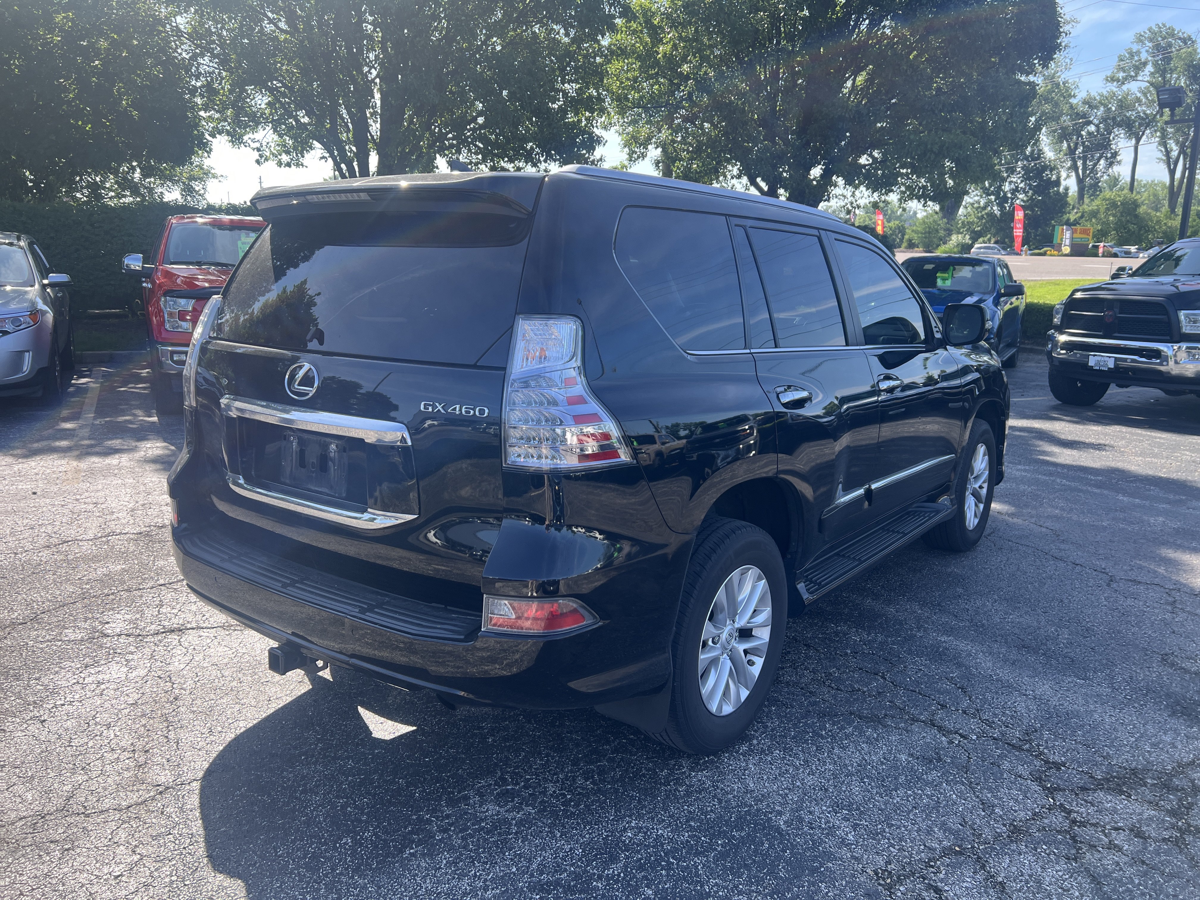 Used 2017 Lexus GX 460 AWD/4WD image 7