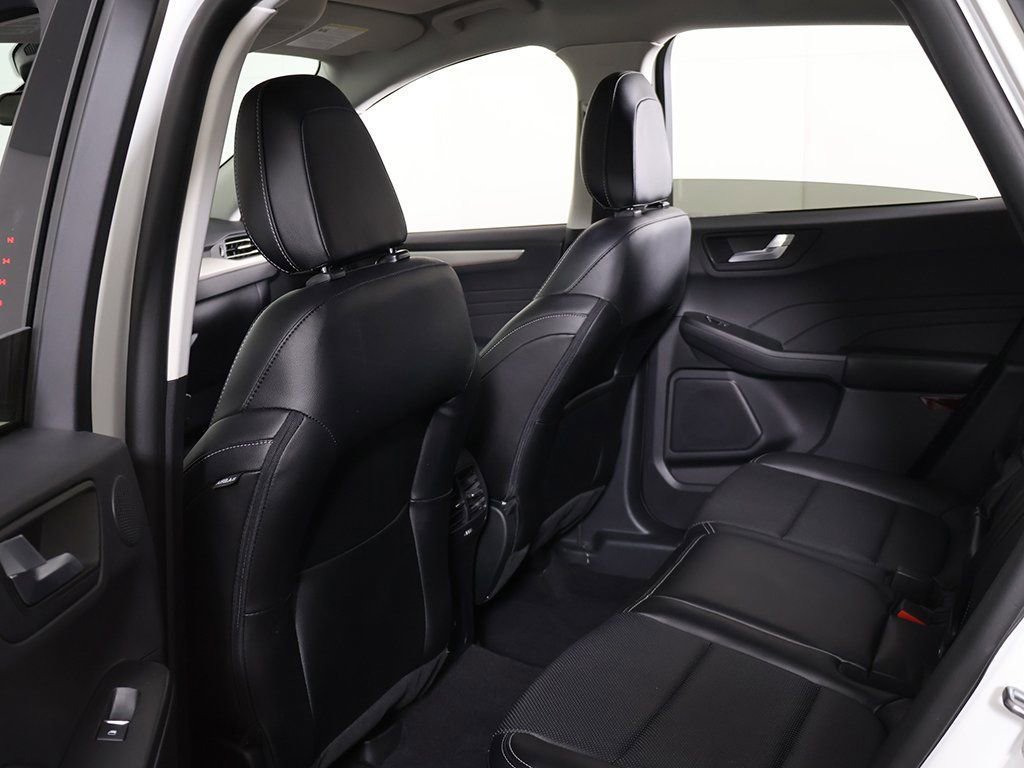 Used 2022 Ford Escape SEL w/ Technology Package image 25