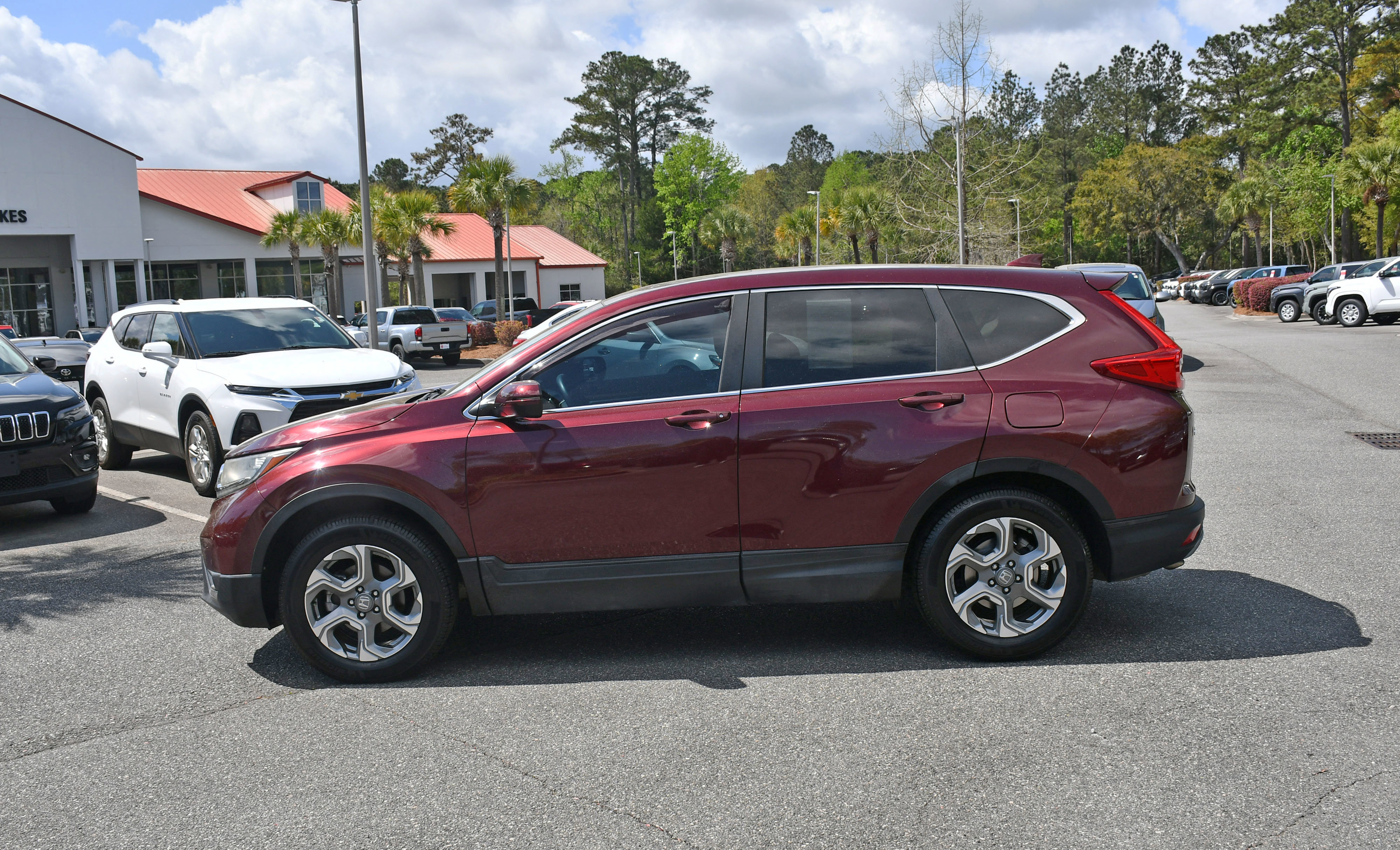 Used 2018 Honda CR-V EX-L image 2