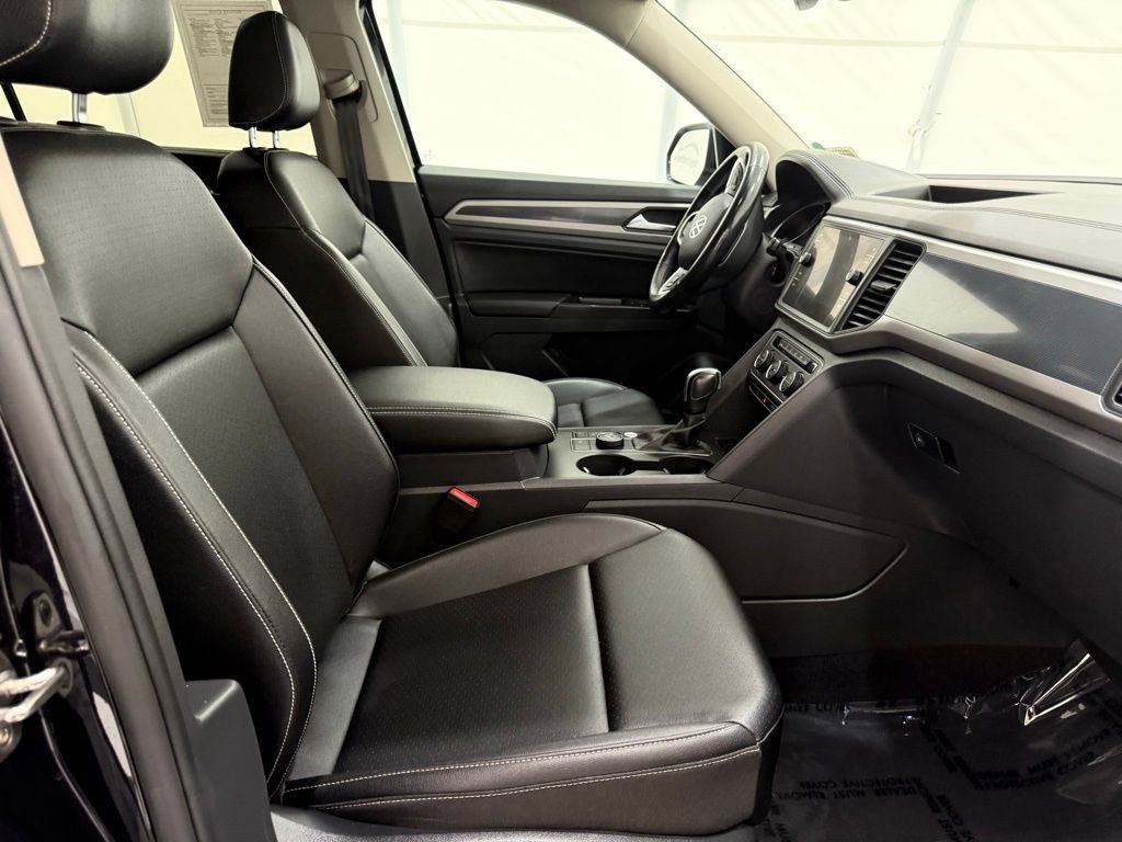 Used 2021 Volkswagen Atlas SE image 18
