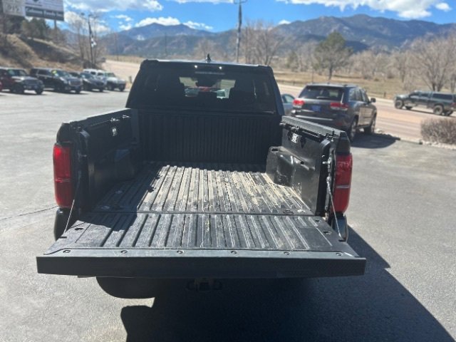 Used 2024 Toyota Tacoma TRD Off-Road image 6