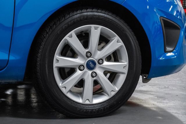 Used 2012 Ford Fiesta SE w/ Moon & Mood Pkg FWD image 55