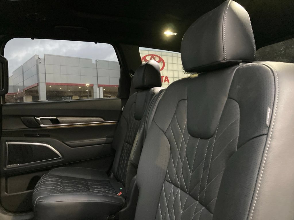 Used 2024 Kia Telluride SX X-Pro AWD/4WD image 9