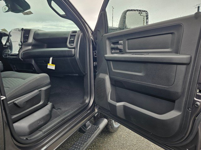 New 2026 RAM 2500 Tradesman AWD/4WD image 12