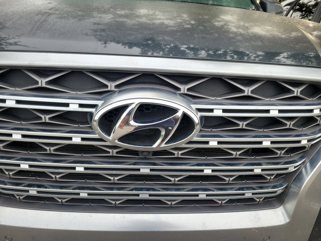Used 2020 Hyundai Palisade Limited FWD image 17