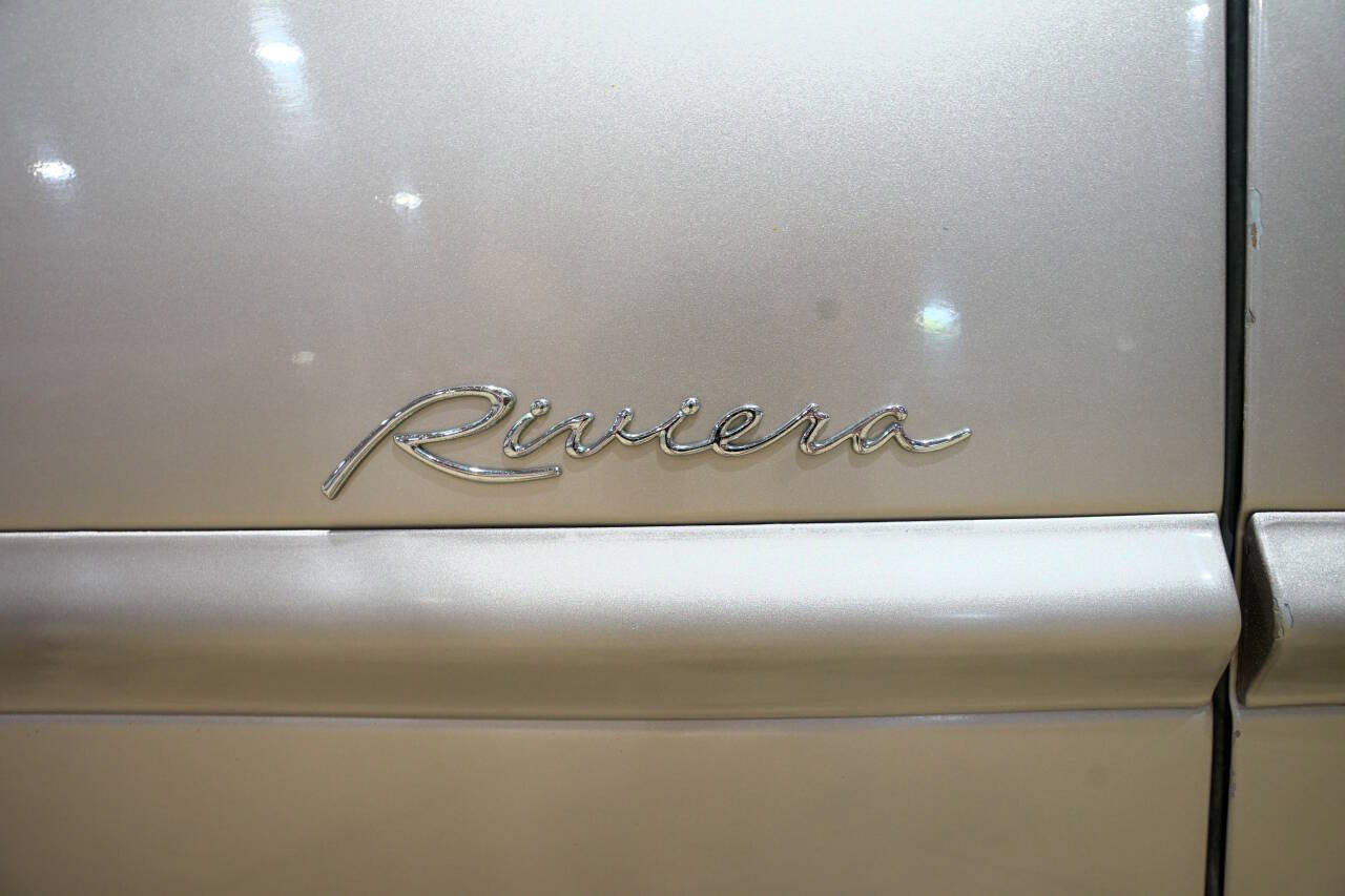 Used 1996 Buick Riviera Supercharged Coupe FWD image 25