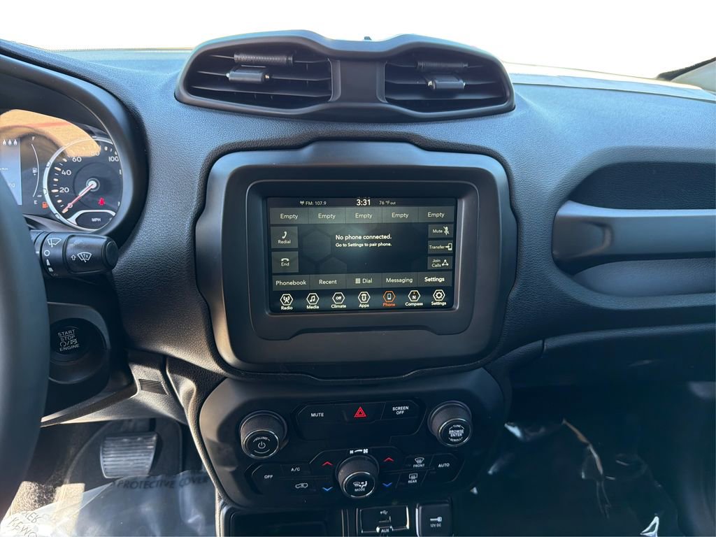 Used 2019 Jeep Renegade Latitude image 14