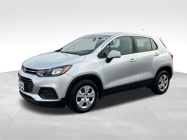 Used 2018 Chevrolet Trax LS image 24