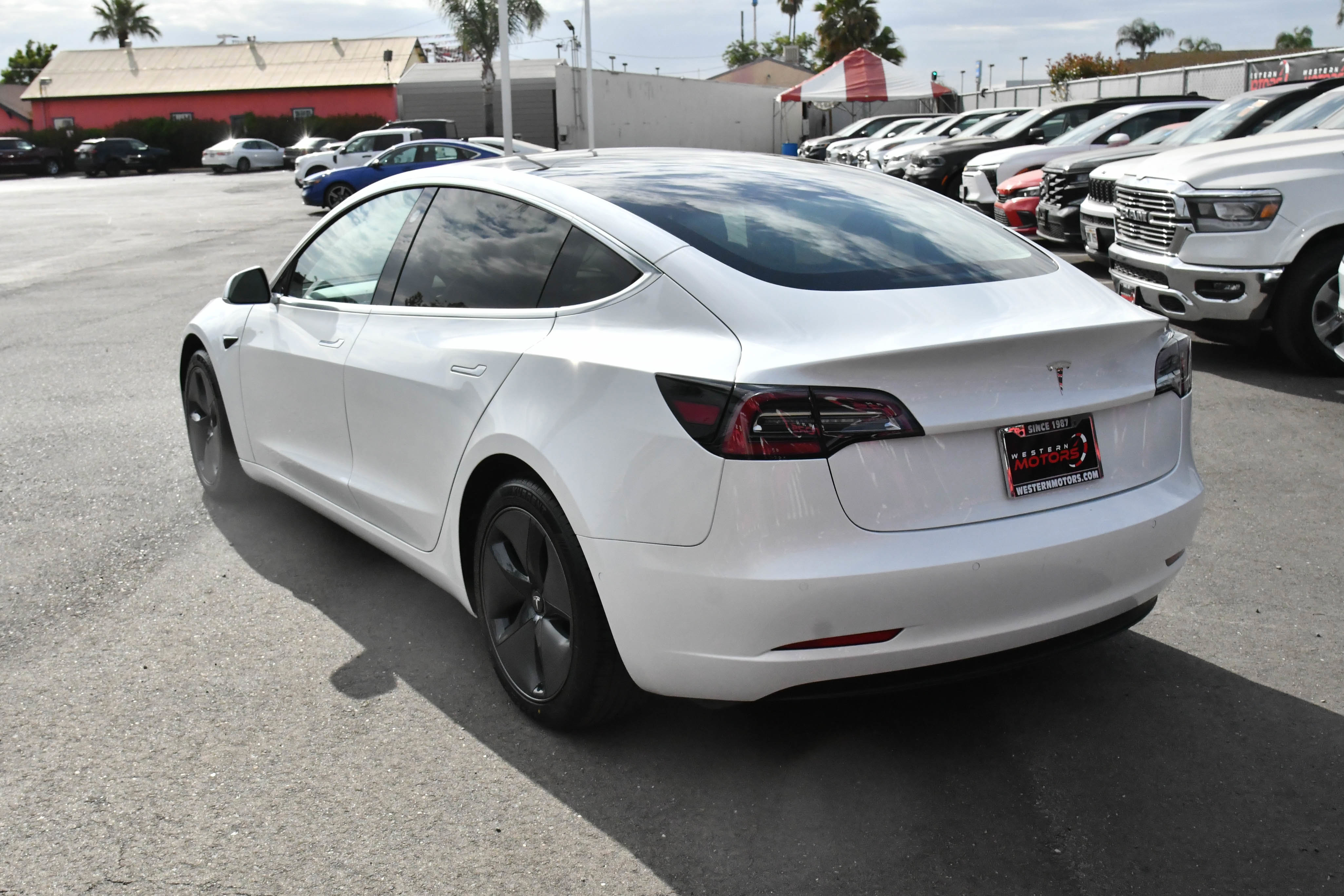 Used 2020 Tesla Model 3 Standard Range RWD image 6