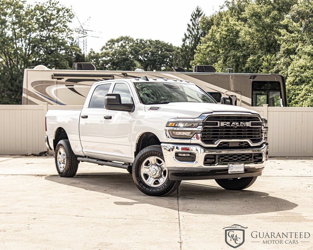 Used 2026 RAM 2500 Tradesman AWD/4WD image 3