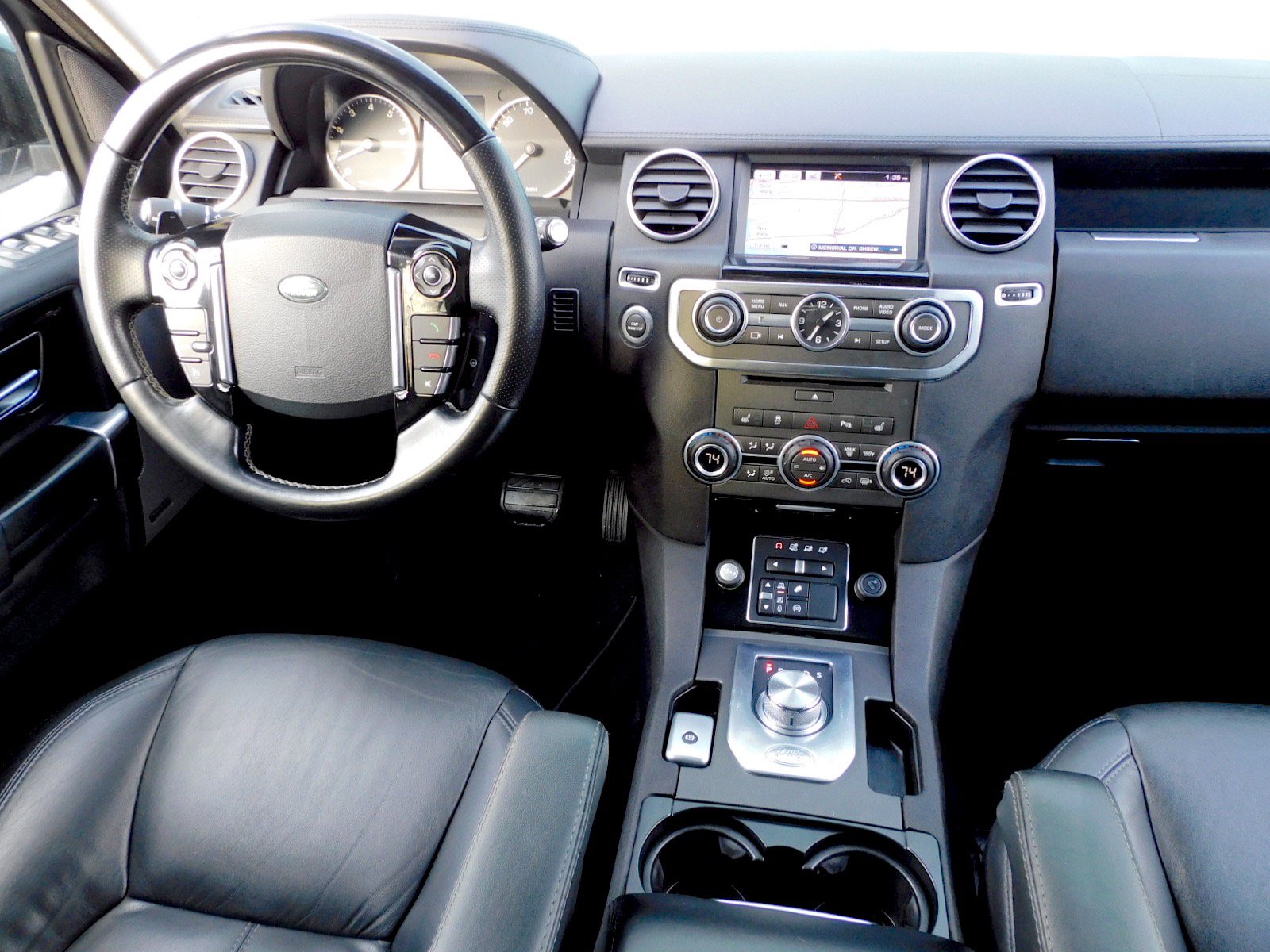 Used 2016 Land Rover LR4 HSE LUX AWD/4WD image 10