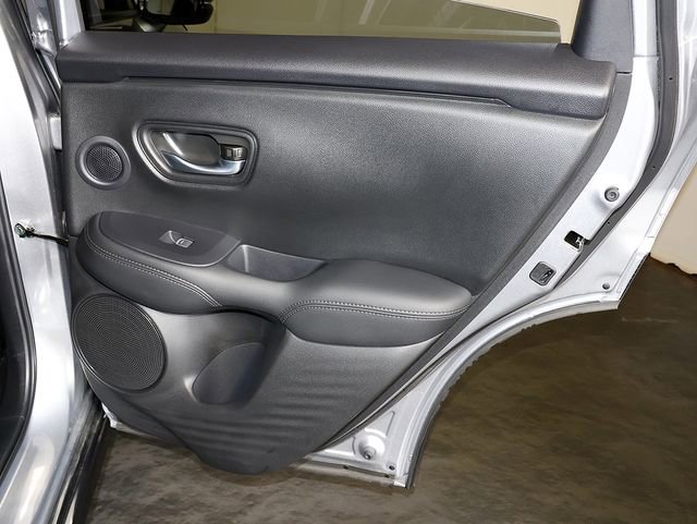 Certified 2025 Acura ADX AWD image 30