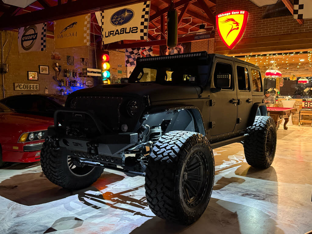 Used 2023 Jeep Wrangler Unlimited Rubicon 392 w/ Xtreme Recon 35" Tire Package AWD/4WD image 26