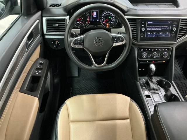 Used 2021 Volkswagen Atlas Cross Sport SE FWD image 11