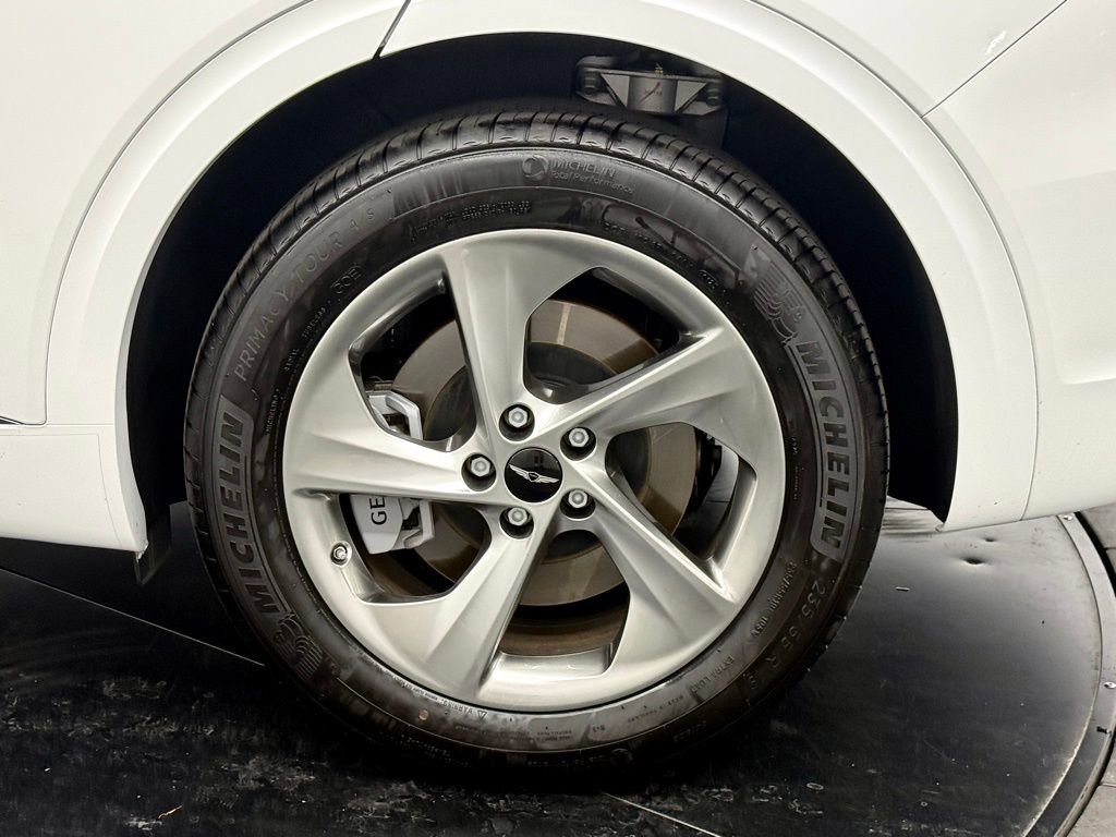 Used 2026 Genesis GV70 2.5T Advanced image 14