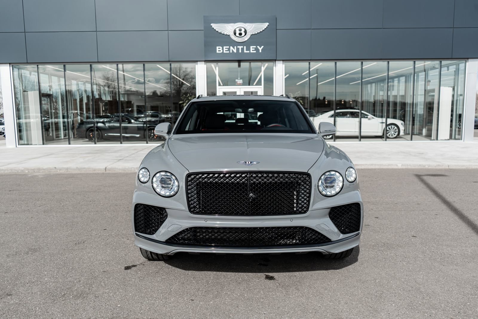 Used 2022 Bentley Bentayga image 20
