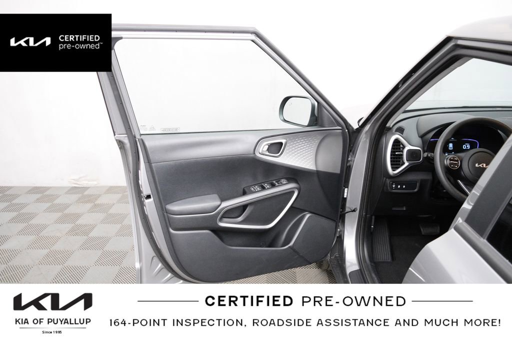 Certified 2025 Kia Soul S FWD image 10
