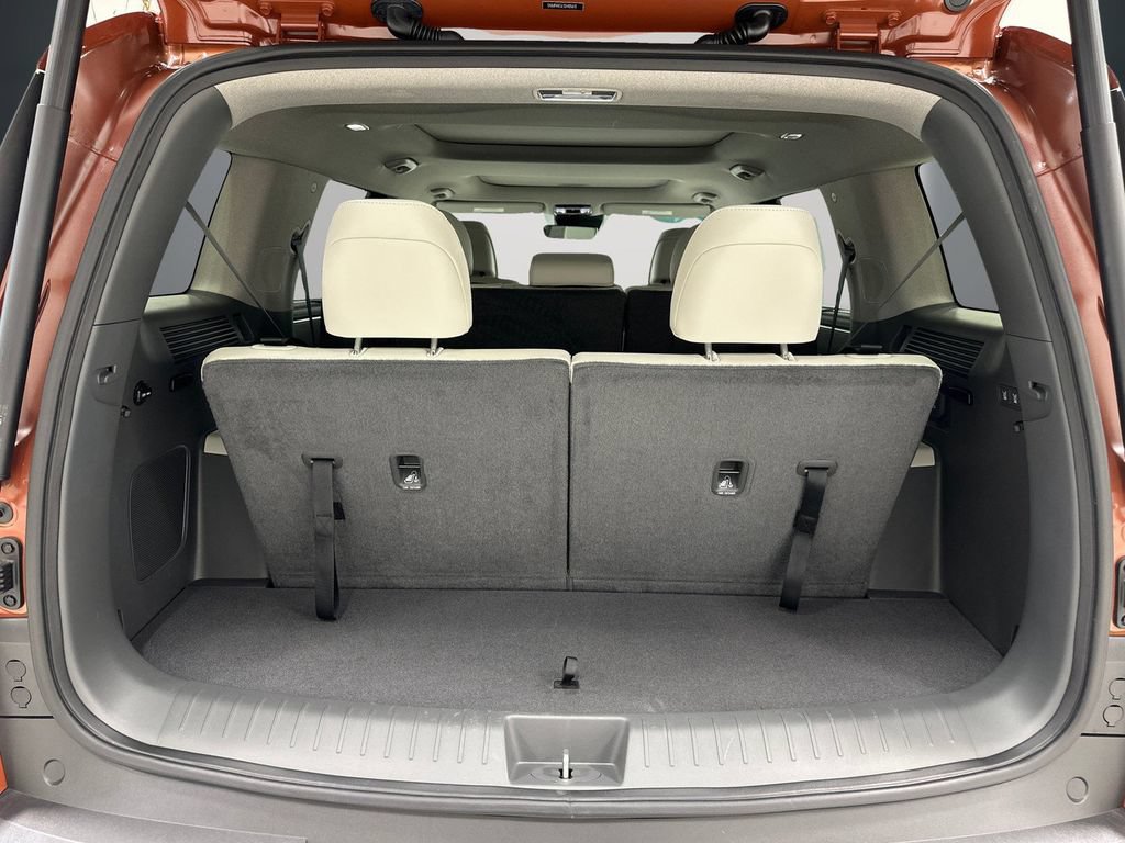 Certified 2025 Hyundai Santa Fe Limited FWD image 13