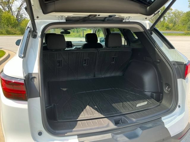 Used 2025 Chevrolet Blazer LT w/ Convenience Package AWD/4WD image 11
