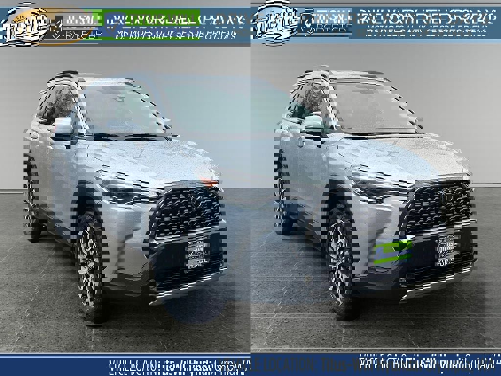 Used 2024 Toyota Corolla Cross XLE w/ Convenience Package