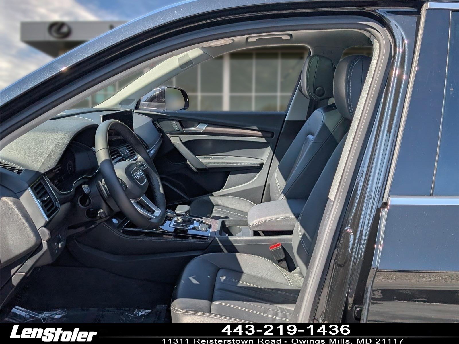 Used 2023 Audi Q5 2.0T Premium Plus w/ Premium Plus Package AWD/4WD image 16