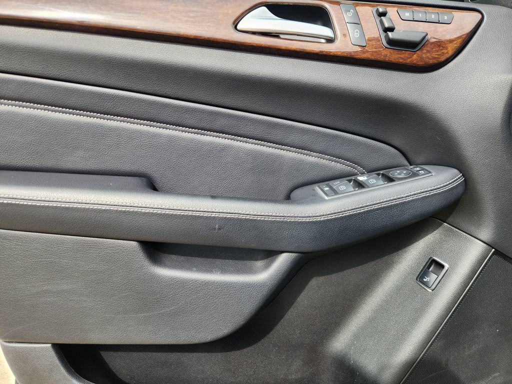 Used 2012 Mercedes-Benz ML 350 4MATIC image 22