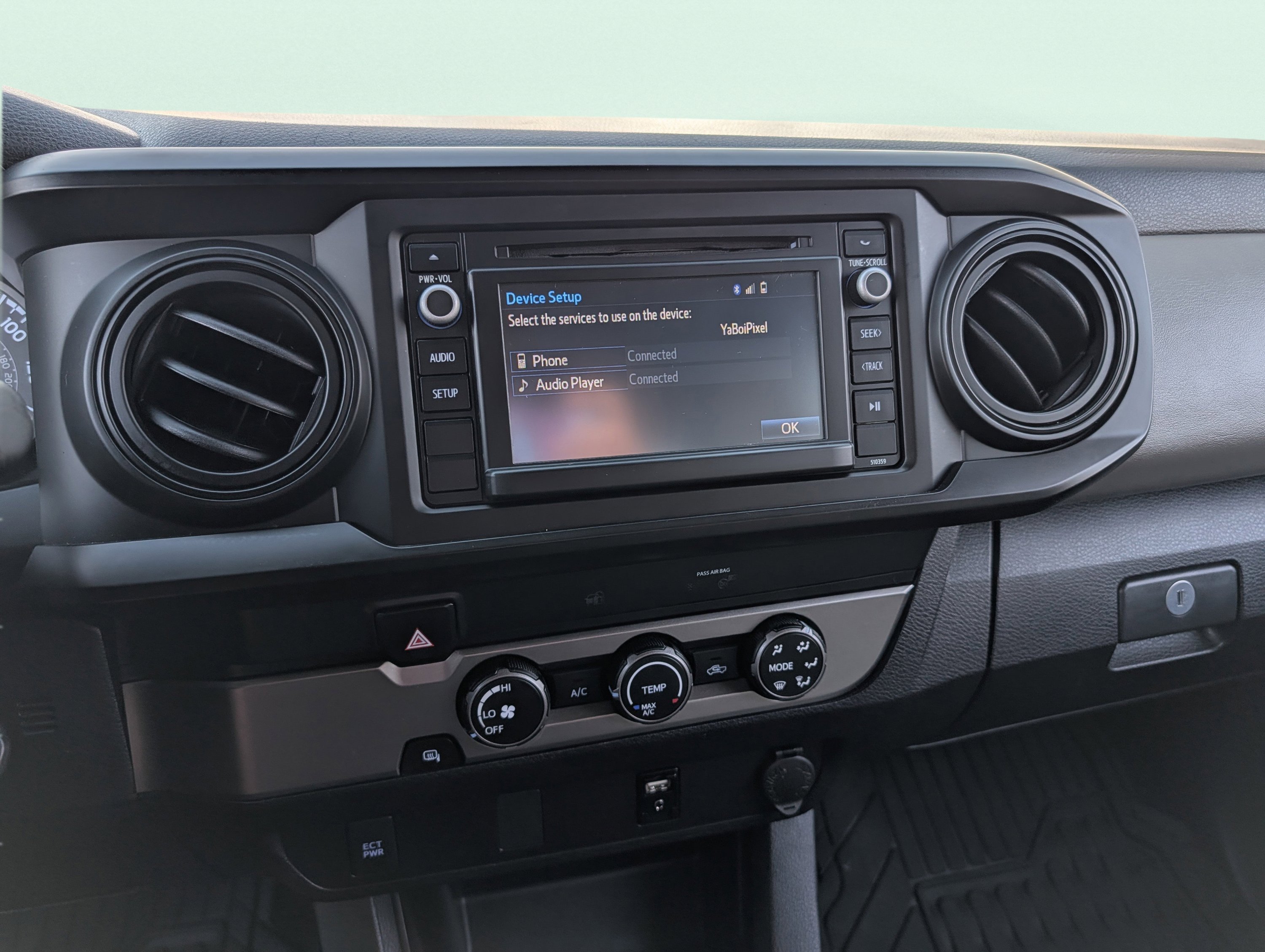 Used 2019 Toyota Tacoma SR w/ SR Convenience Package image 48