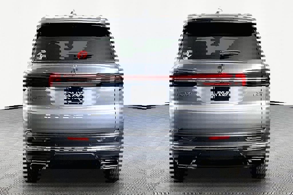 New 2026 Buick Enclave Preferred w/ Power Package AWD/4WD image 5