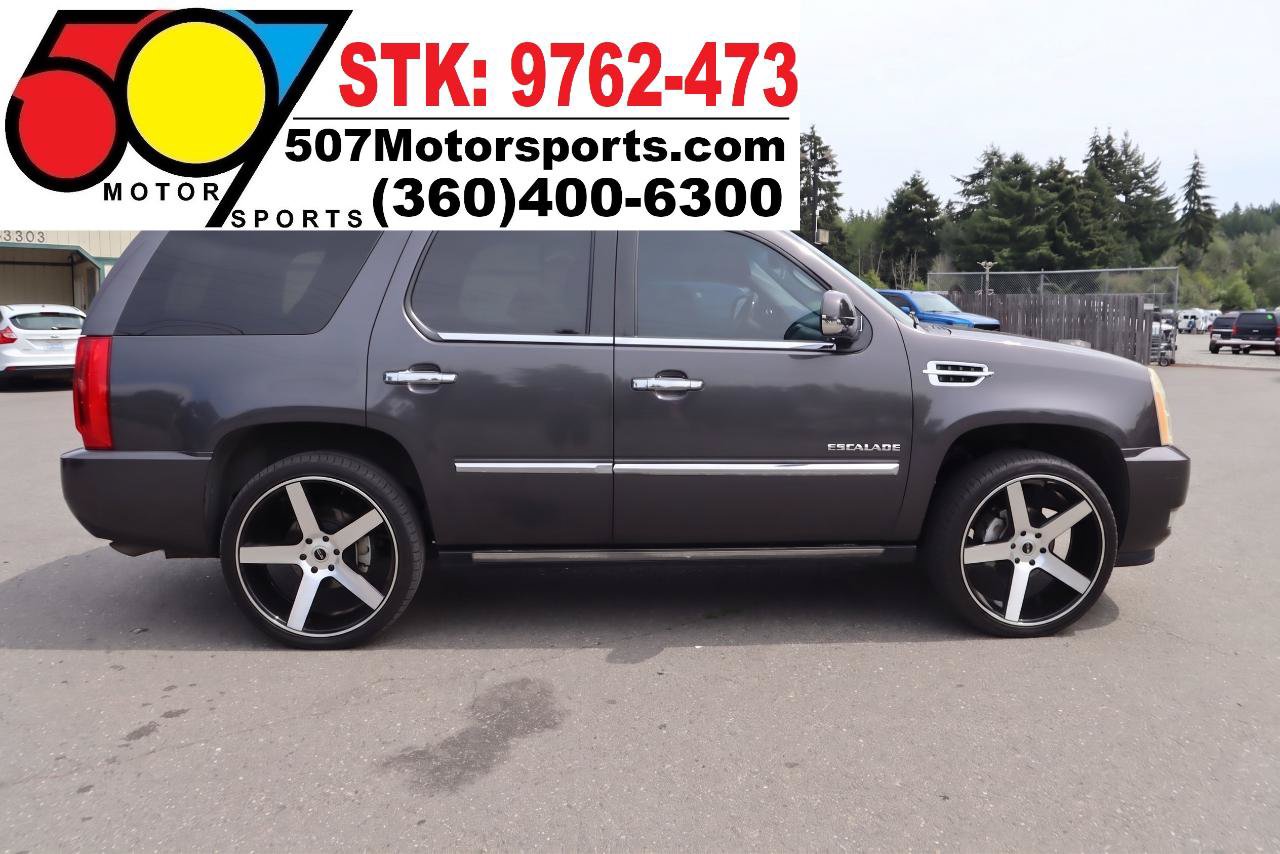 Used 2010 Cadillac Escalade Premium AWD/4WD image 23