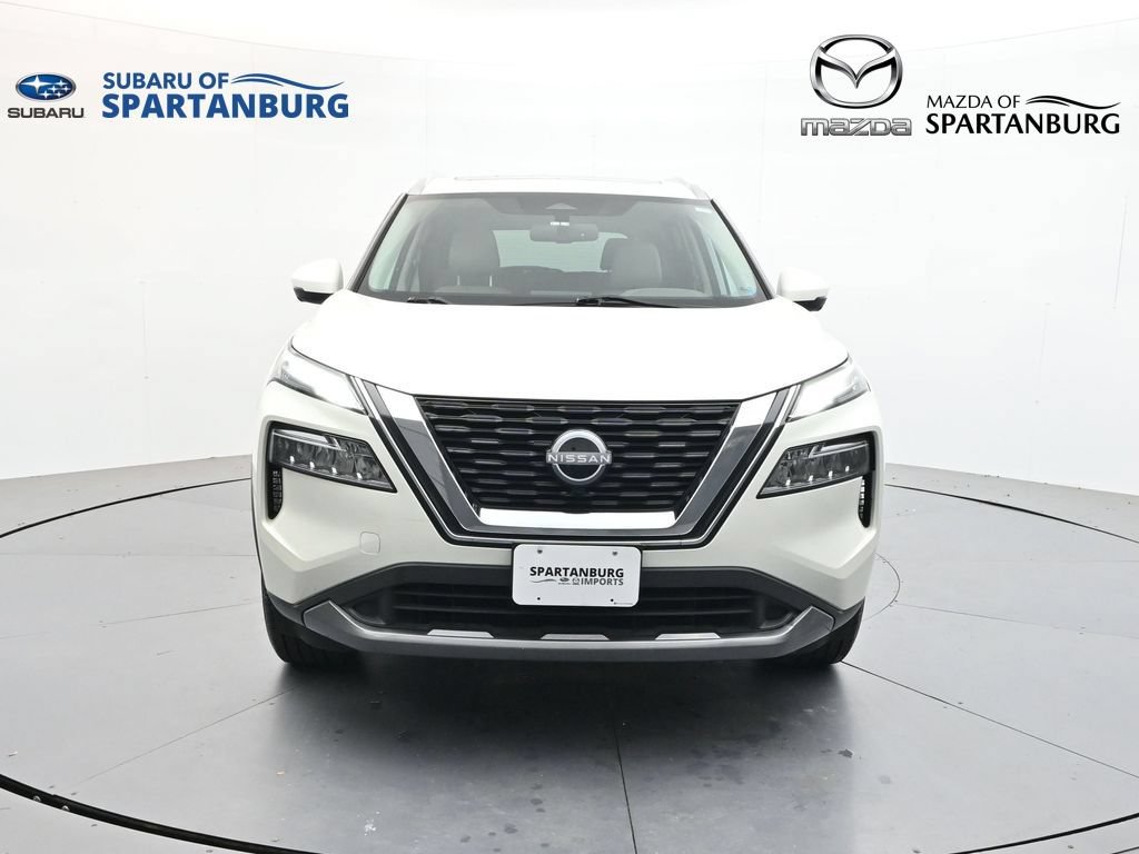Used 2023 Nissan Rogue SL FWD image 2