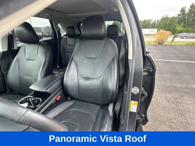 Used 2015 Ford Edge Titanium w/ Equipment Group 302A AWD/4WD image 9