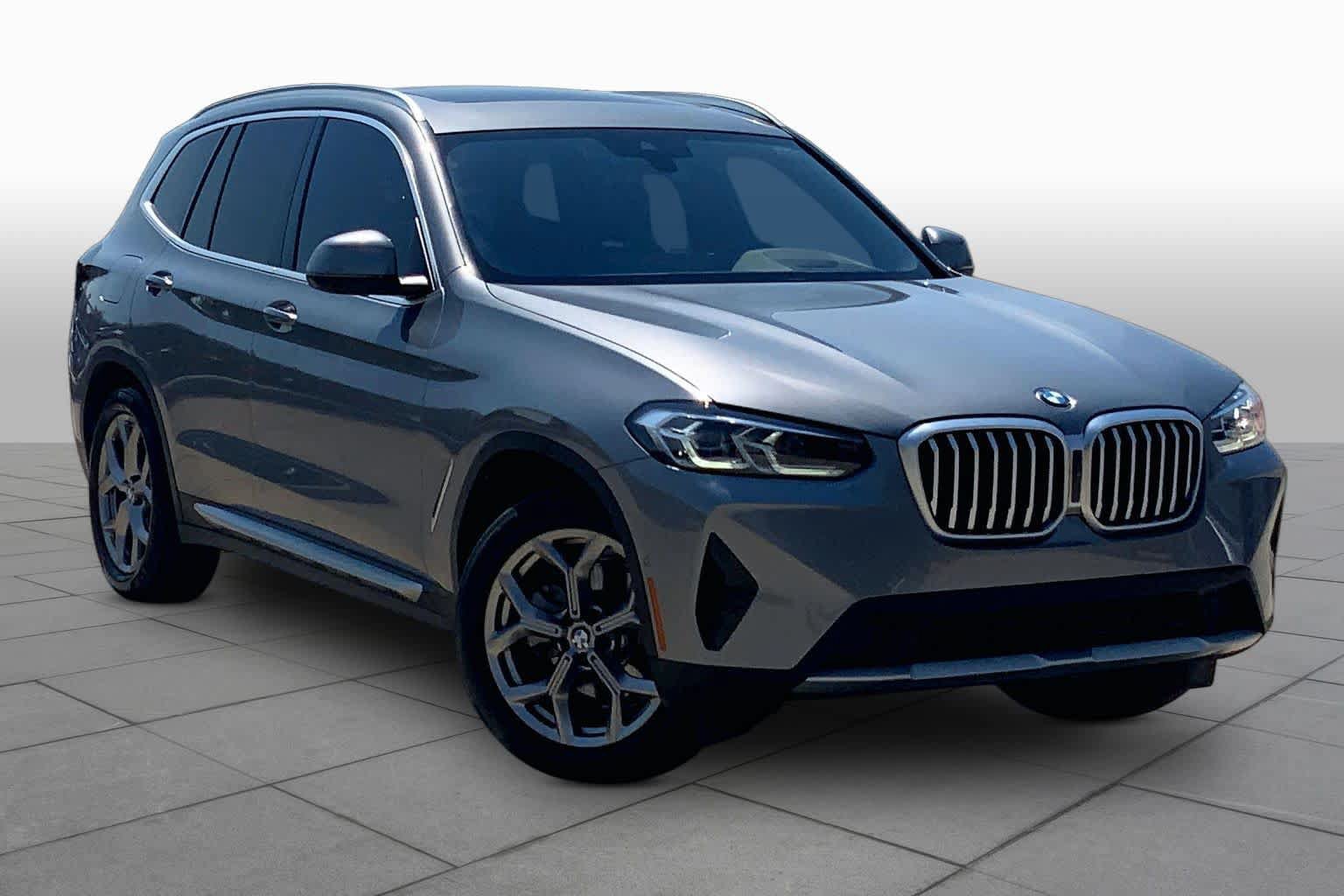 Used 2024 BMW X3 sDrive30i w/ Premium Package w/ZPA RWD image 3