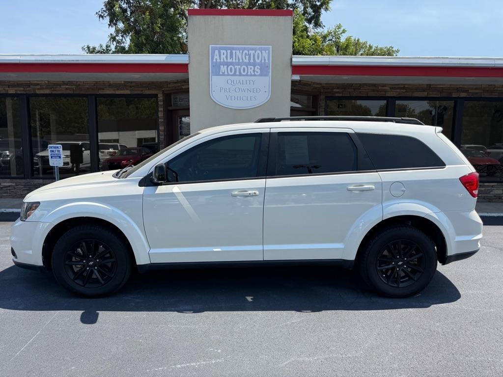 Used 2019 Dodge Journey SE FWD image 2