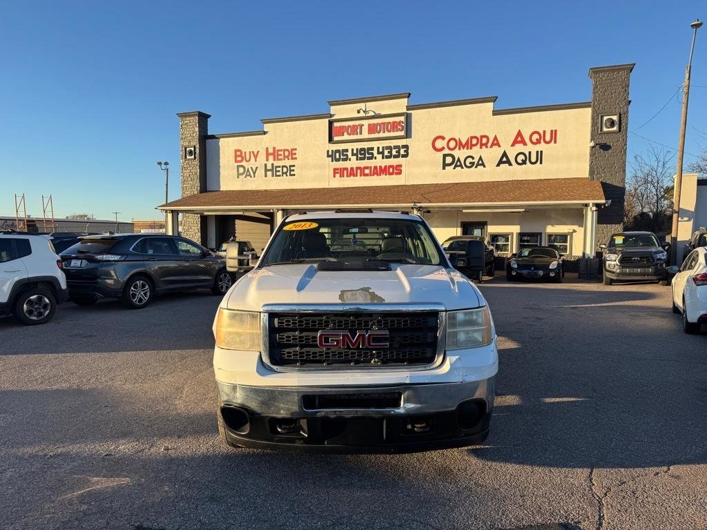 Used 2013 GMC Sierra 3500 W/T image 2
