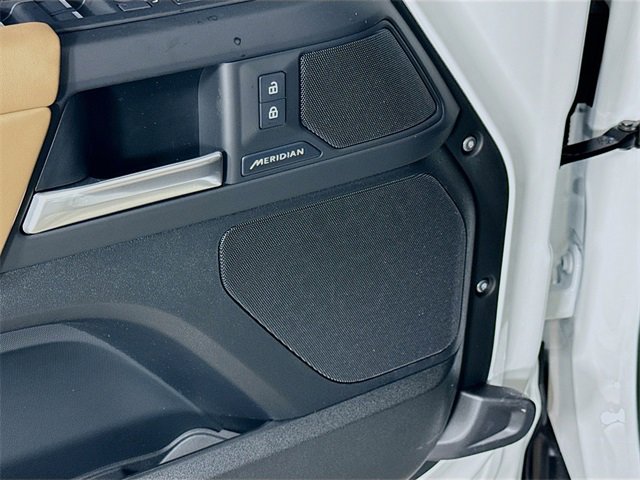 New 2026 Land Rover Defender 130 S image 21