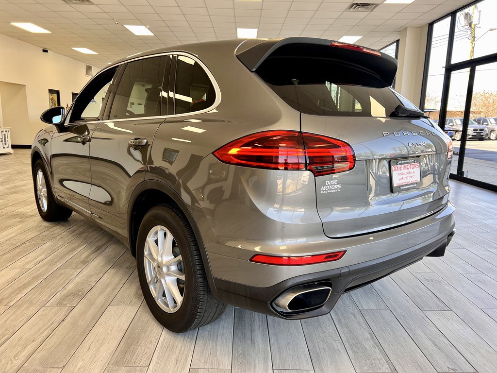 Used 2018 Porsche Cayenne image 7