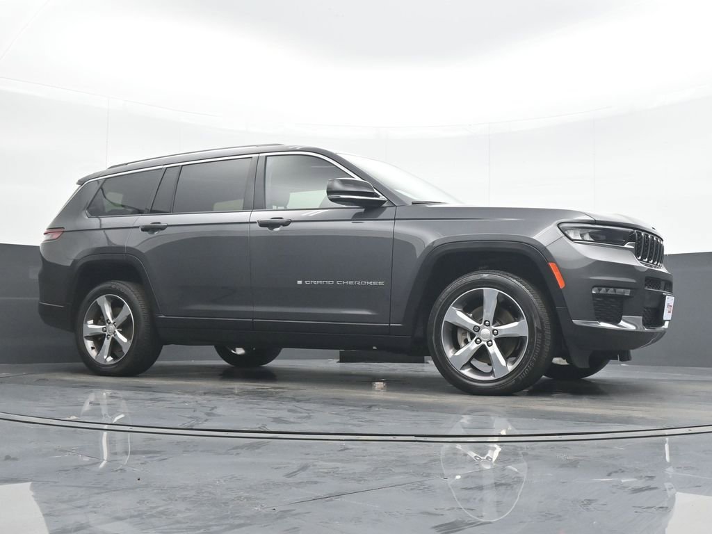 Used 2022 Jeep Grand Cherokee L Limited image 22