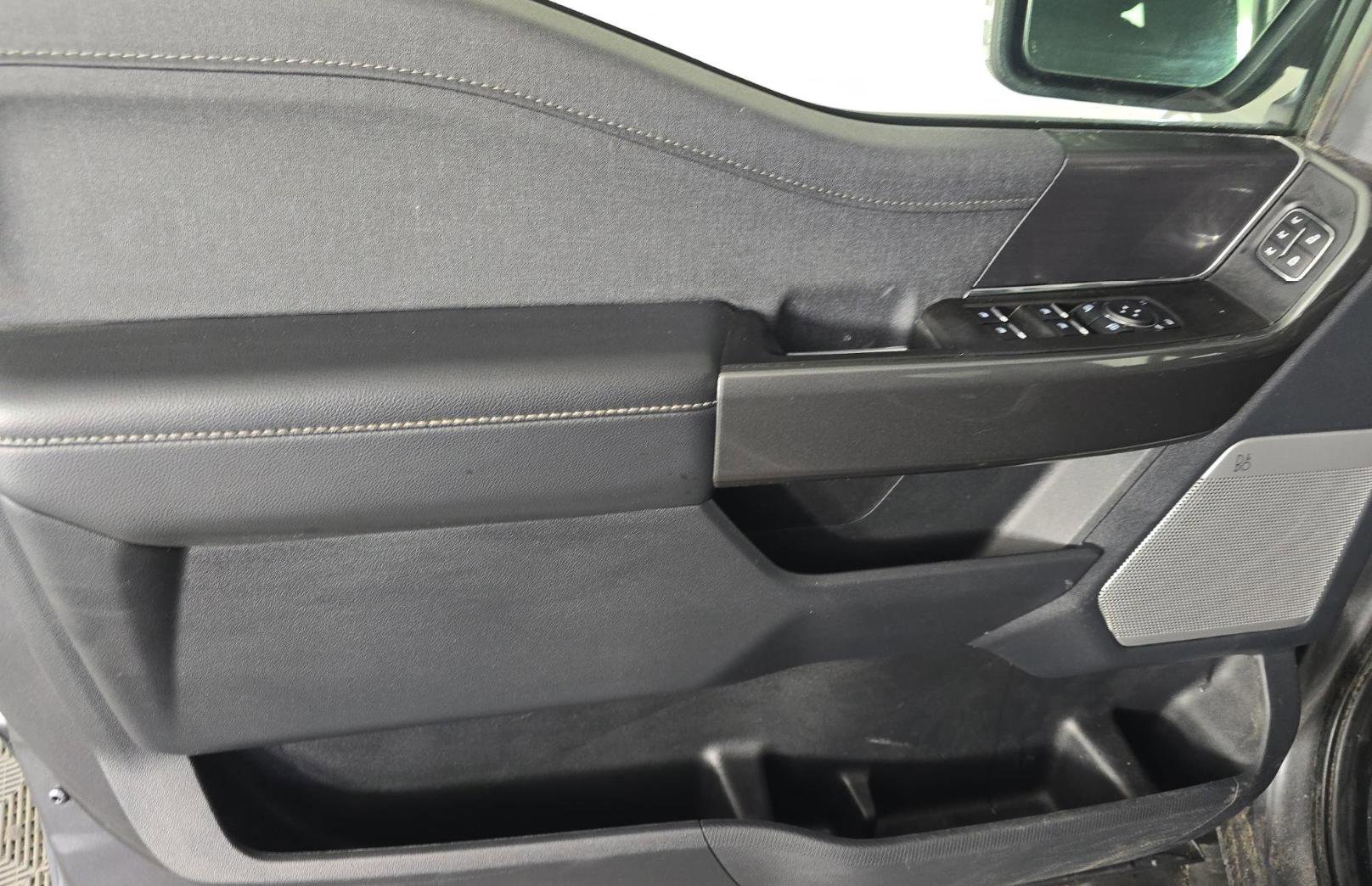 Used 2023 Ford F150 Lariat w/ Equipment Group 502A High image 11