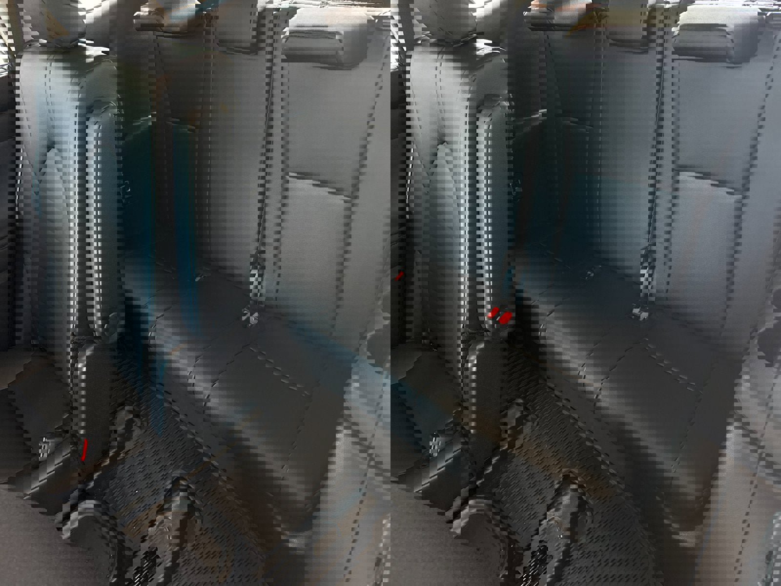 New 2026 Toyota Highlander XLE image 14