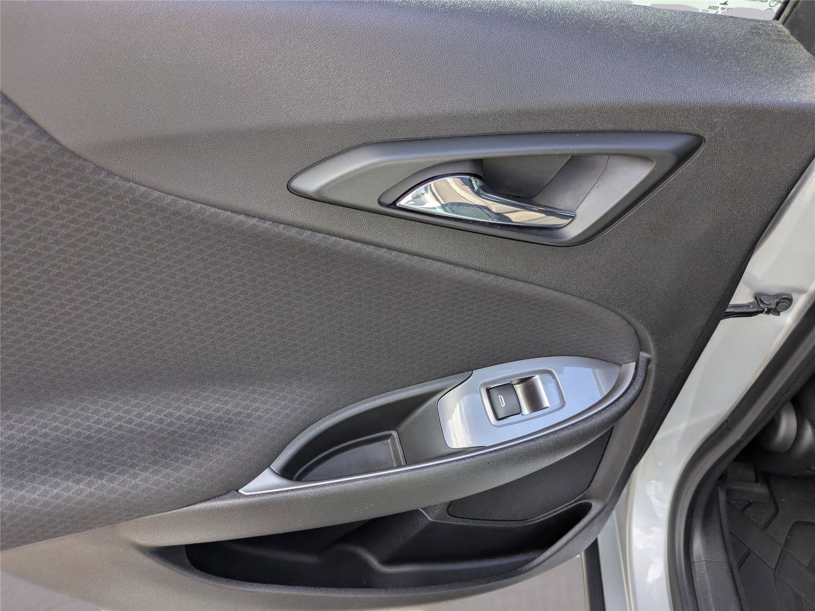 Used 2019 Chevrolet Malibu LS image 15