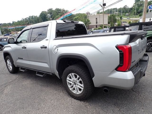 Used 2022 Toyota Tundra SR5 AWD/4WD image 4