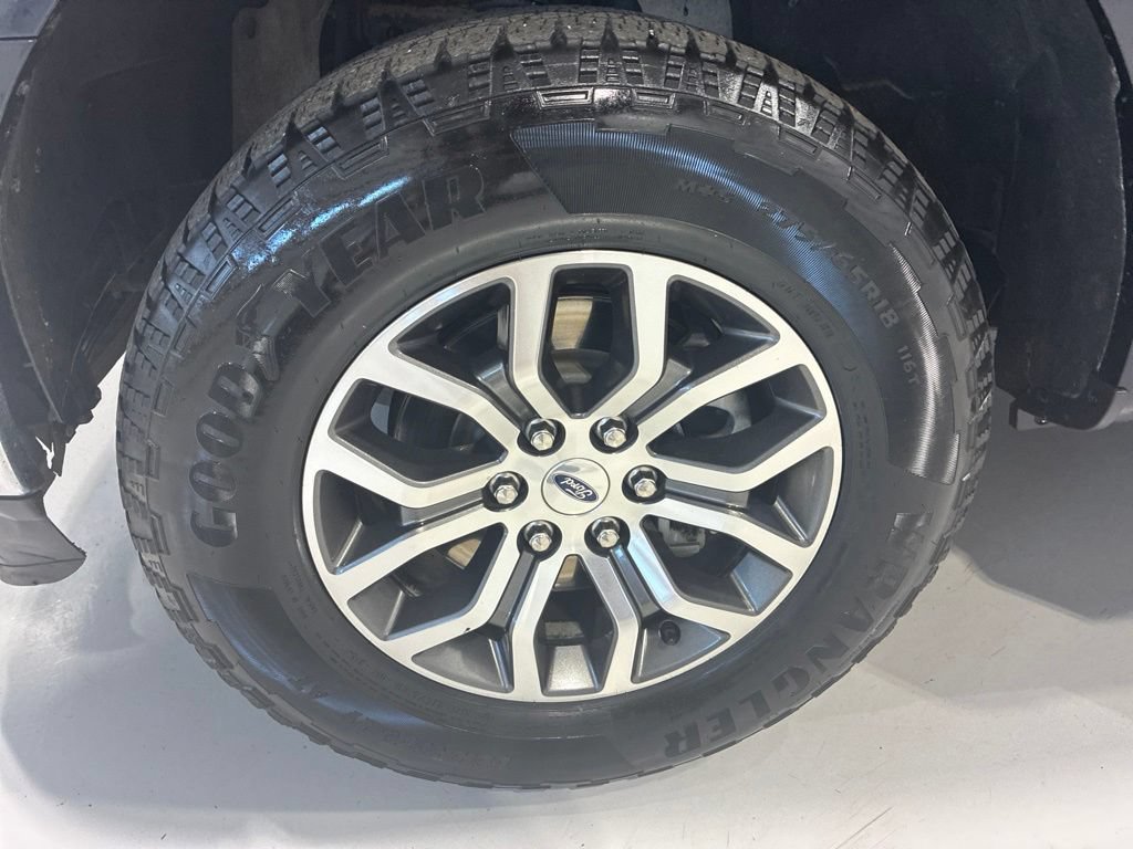 Used 2021 Ford F150 Lariat w/ Equipment Group 501A Mid AWD/4WD image 12