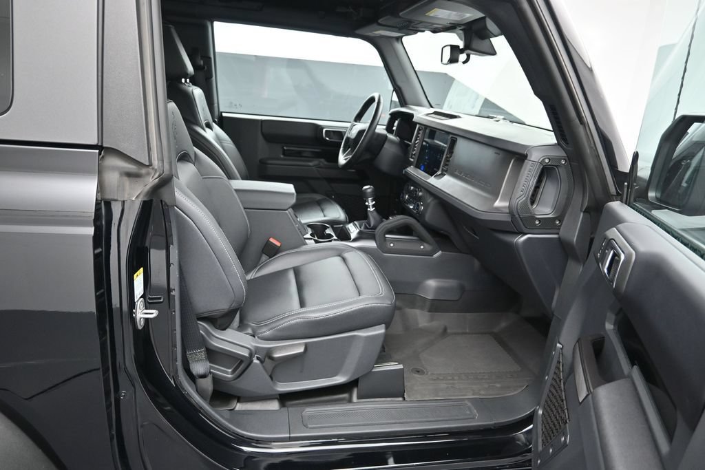 Certified 2025 Ford Bronco Badlands AWD/4WD image 23