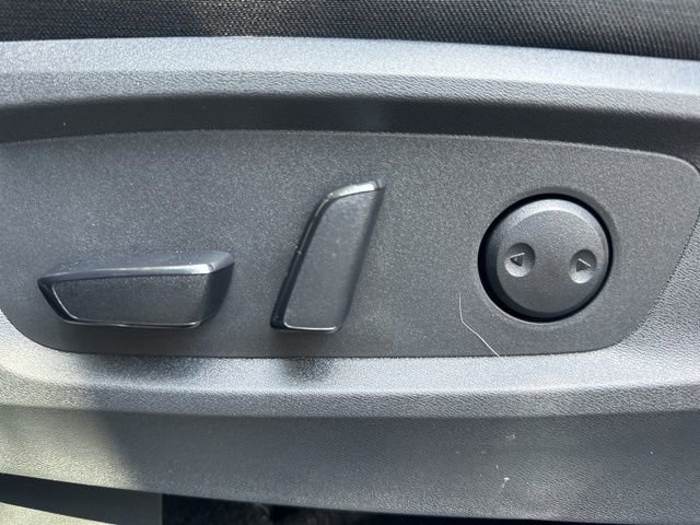 New 2025 Nissan Pathfinder SV w/ Cargo Package image 30