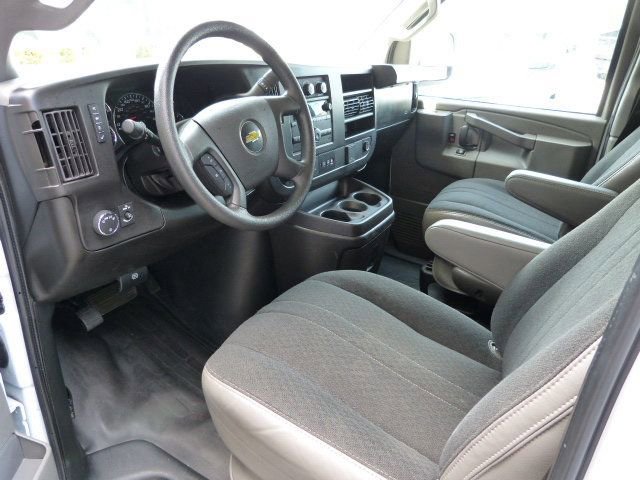 Used 2022 Chevrolet Express 2500 w/ Driver Convenience Package image 27